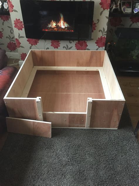 How To Build A Whelping Box With Rails