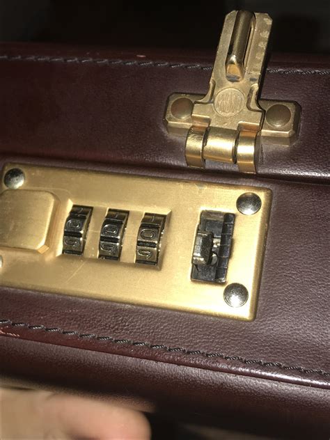 how to change a code on a briefcase