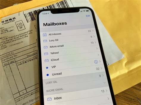 how to change email settings on iphone 13