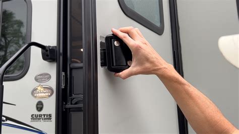 How To Change Locks On Rv