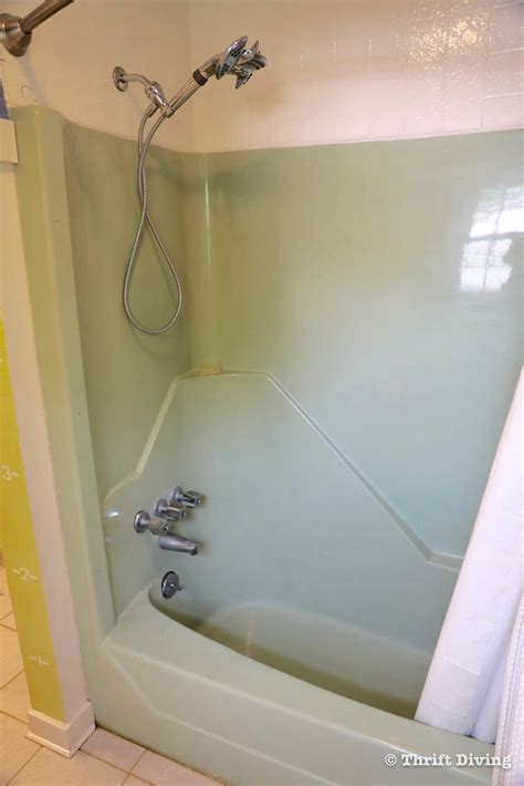 how to change the color of a fiberglass tub