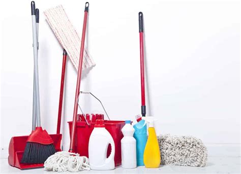 How To Clean A Cleaning Tools