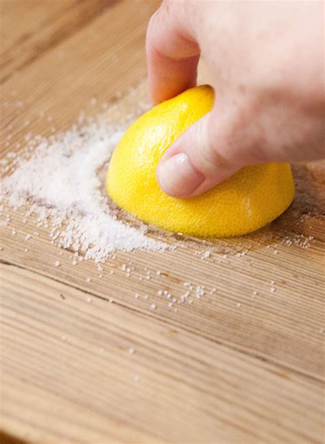 How To Clean A Wooden Cutting Board With Salt