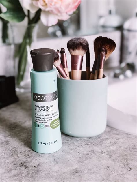 How To Clean Ecotools Makeup Brushes