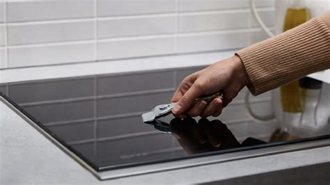 How To Clean Induction Plate