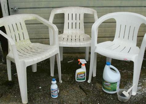 how to clean white plastic garden furniture uk