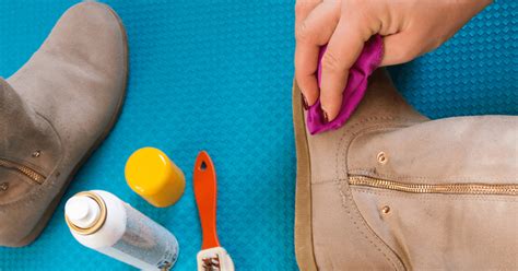How To Clean Work Boots Inside
