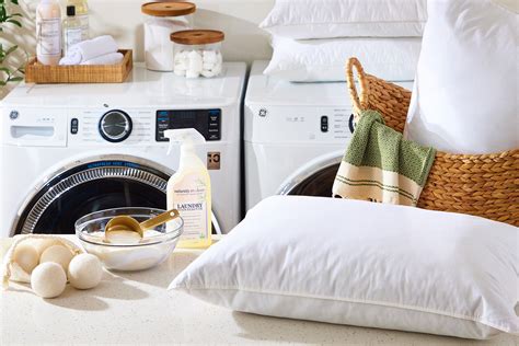 How To Clean Your Throw Pillows