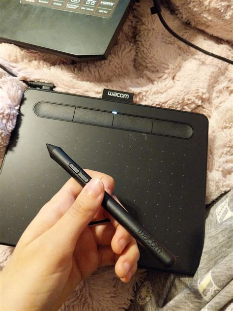 how to connect wacom pen to tablet