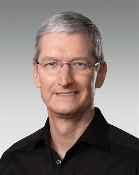 how to contact tim cook ceo of apple