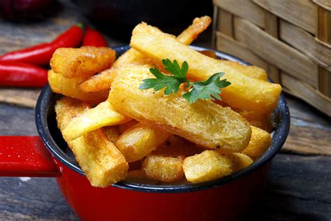how to cook yuca fries in air fryer