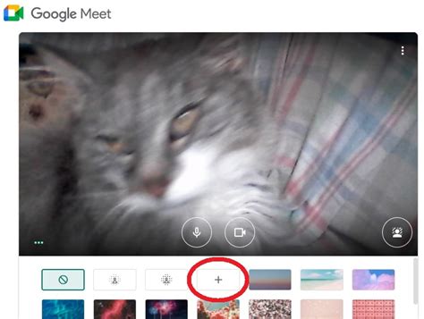You Can Finally Use Custom Background Images on Google Meet