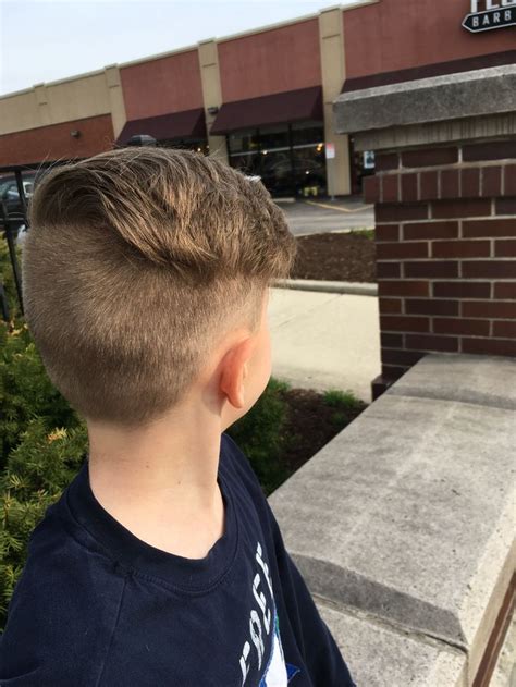 how to cut boys hair with cowlick