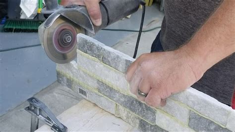 how to cut ledger stone panels