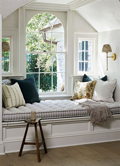 How To Decorate A Bay Window In A Bedroom