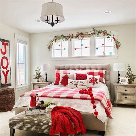 25 Christmas Bedroom Decoration Ideas To Inspire You