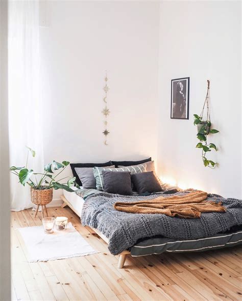 How To Decorate A Bedroom Minimalist