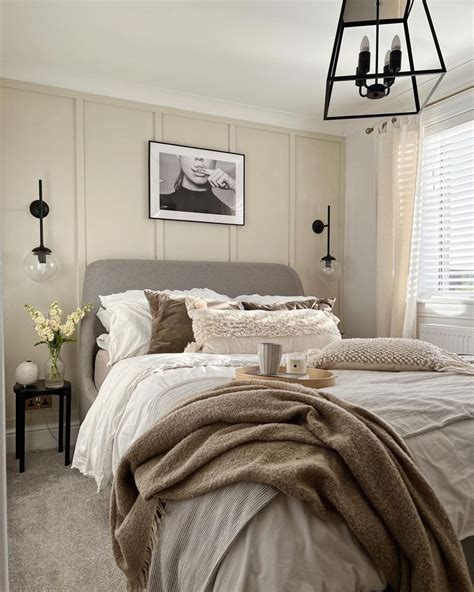 How To Decorate A Beige Bedroom