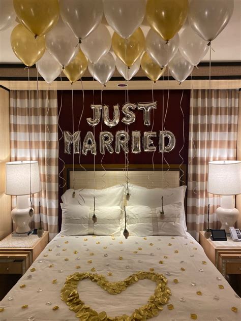 How To Decorate A Married Couple's Bedroom