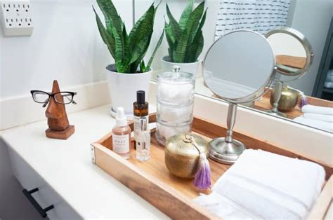 How To Decorate Boring Apartment Bathroom