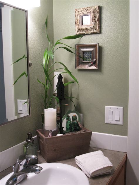 15 Ideas for Green Bathrooms