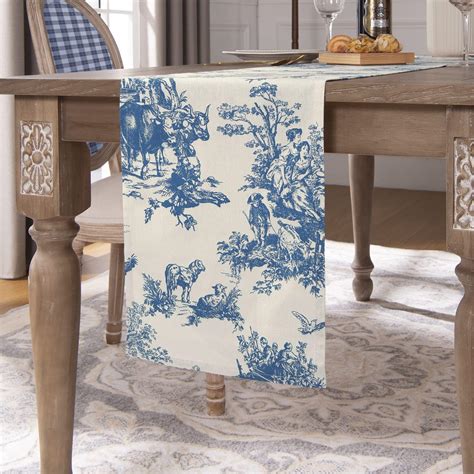 How To Display A Table Runner