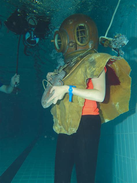 How To Dive In A Hat In Time