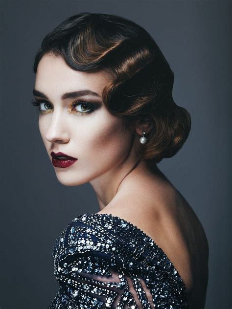 This How To Do A 1920 S Waves Hairstyle For Long Hair