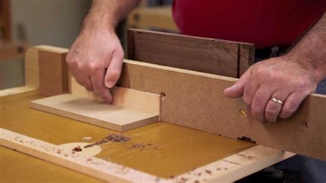 How To Dovetail With A Router Table