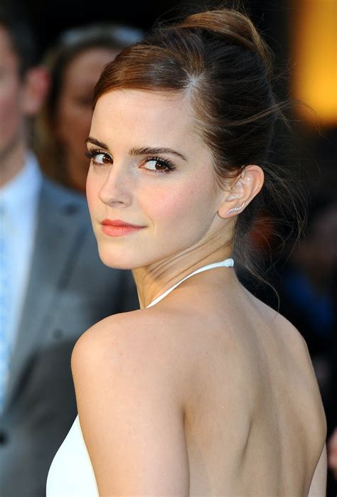 how to dress like emma watson