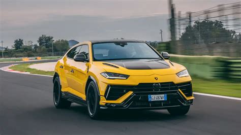 How To Drive A Lamborghini Urus