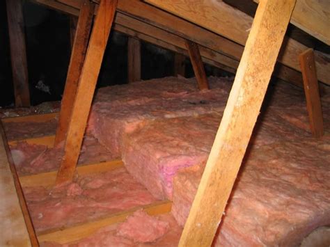 how to dry out attic