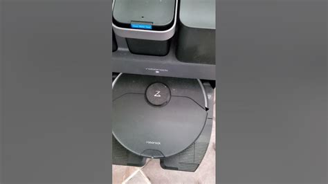 How To Empty Roborock Dustbin