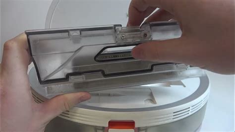 How To Empty The Roborock