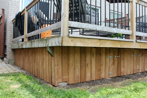 How To Enclose Bottom Of Deck