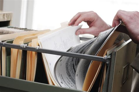 How To File Papers In A File Cabinet
