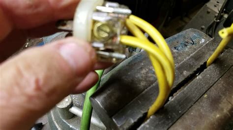 How To Find A Broken Wire In An Extension Cord