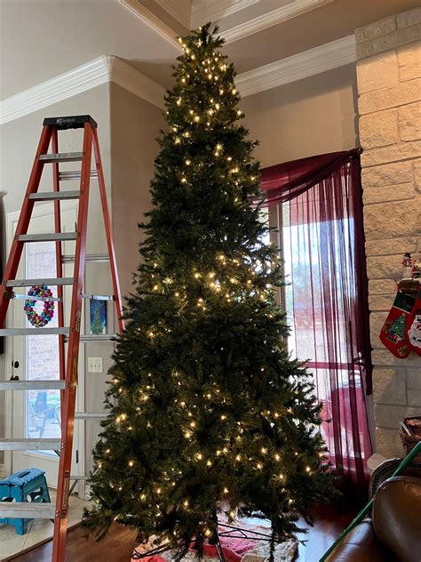 How To Find Problem With Christmas Tree Lights