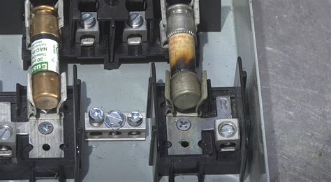 How To Fix A Blown Fuse In A Fuse Box