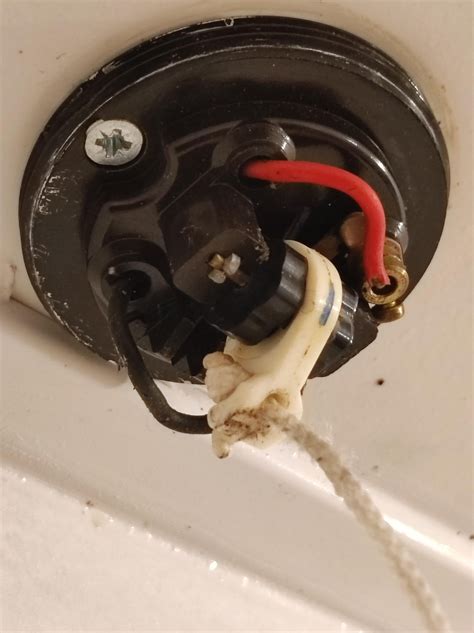 How To Fix A Broken Bathroom Light Pull