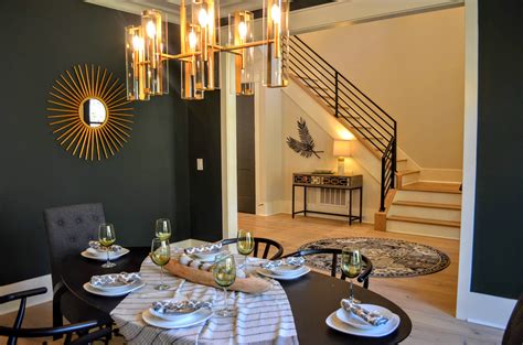 How To Fix A Chandelier That Is Not Centered