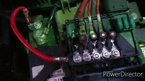 How To Fix A Loose Fuse In A Fuse Box