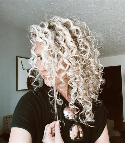 How To Fix Bleached Curls  Tips And Tricks In 2023