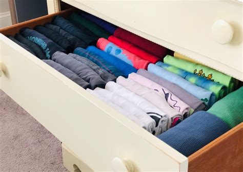 How To Fold A Shirt In A Drawer