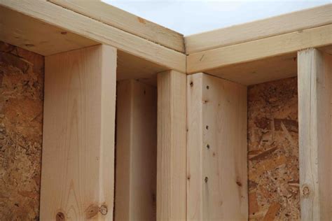 How To Frame A Corner Of A Wall