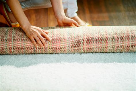 How To Get A Crease Out A Rug