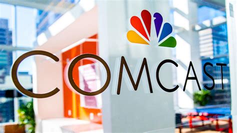 how to get a representative at comcast