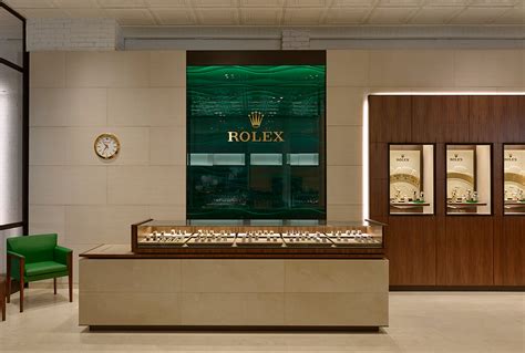 how to get a rolex at retail