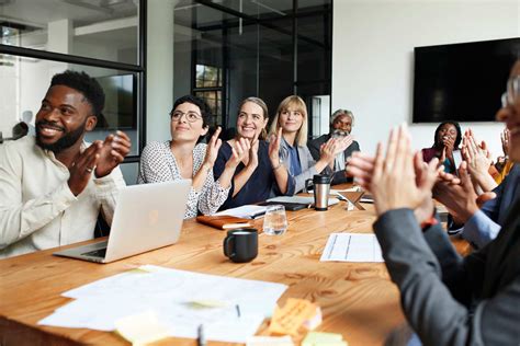 how to get a team to work together in the workplace