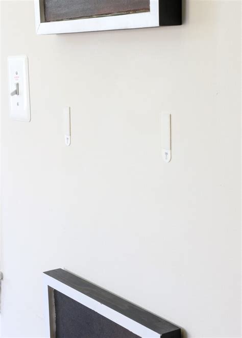 How To Get Command Strip Mirror Off Wall